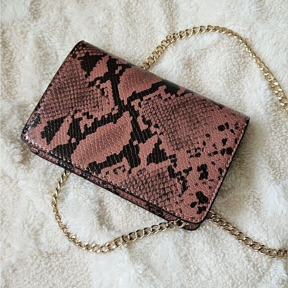 Mango Elegant Snake Print Clutch with Gold Chain - Picture 2 of 3